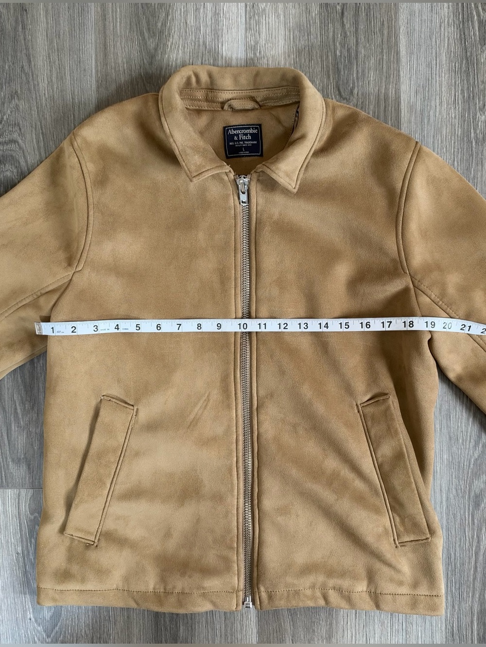 Abercrombie & Fitch Faux Suede Tan Colored Zip Up TruckerJacket Size Large
